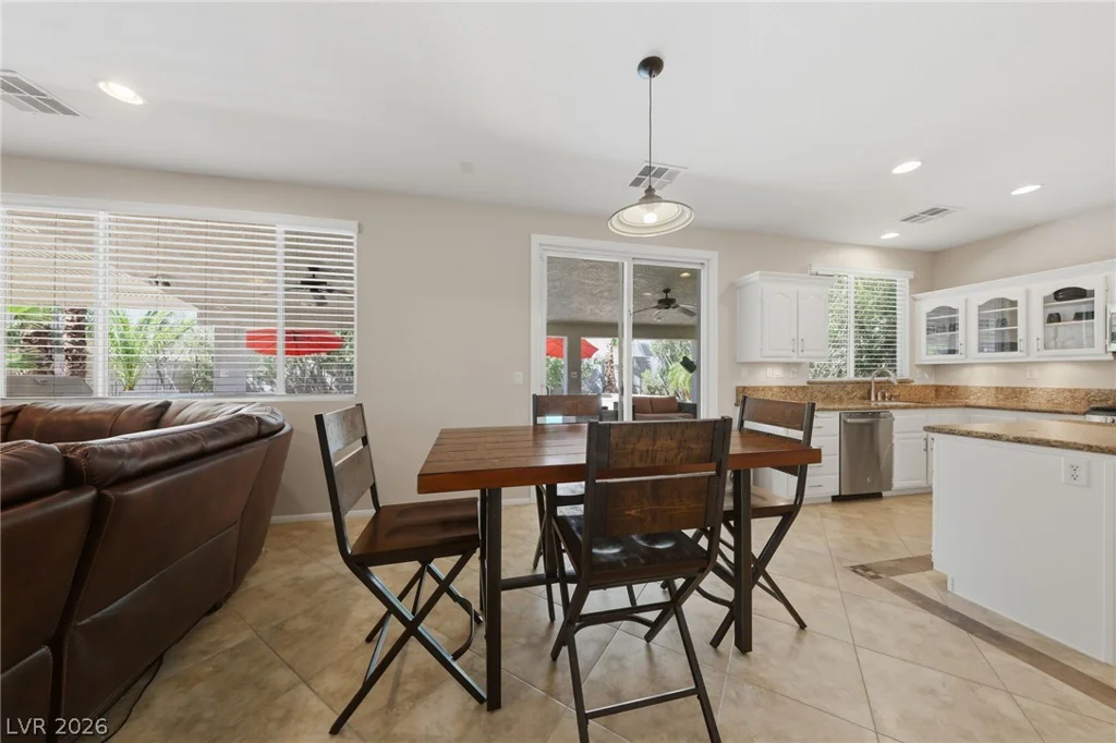 495 Manderley, Las Vegas, NV 89123