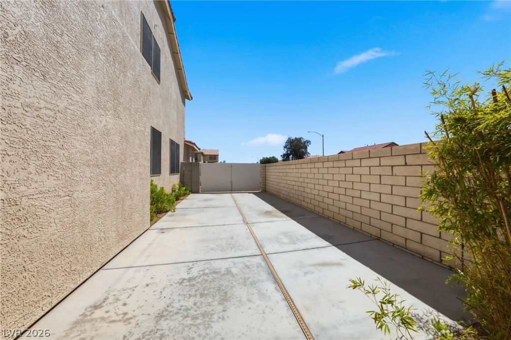 495 Manderley, Las Vegas, NV 89123