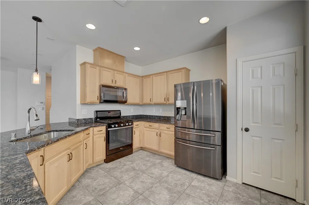 6954 Sturgeon Cape, Las Vegas, NV 89179