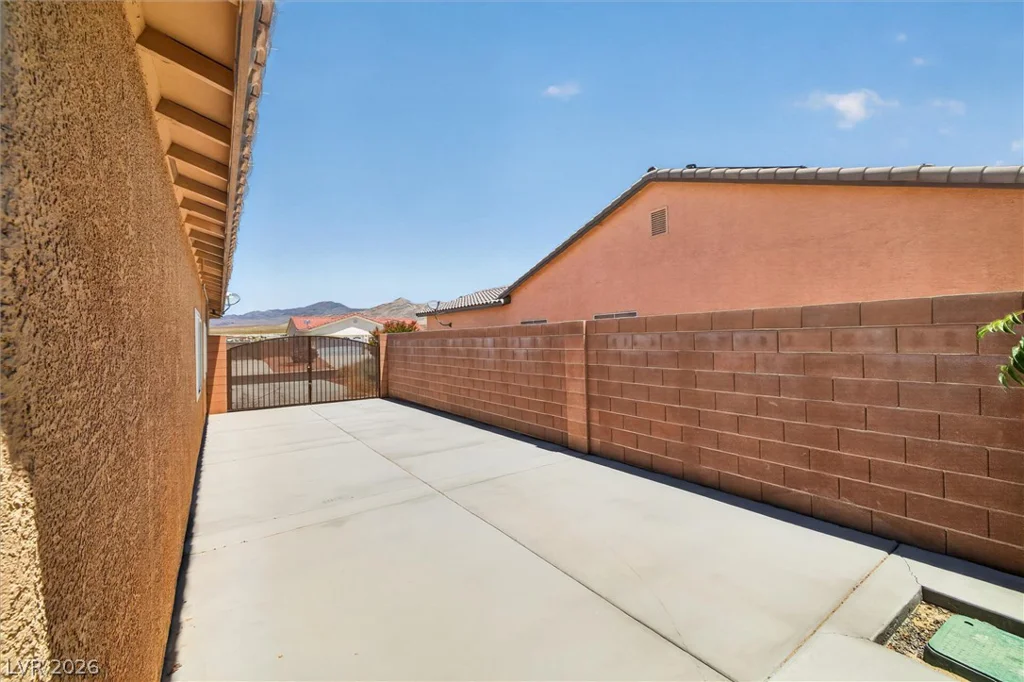 5761 Badlands, Pahrump, NV 89061