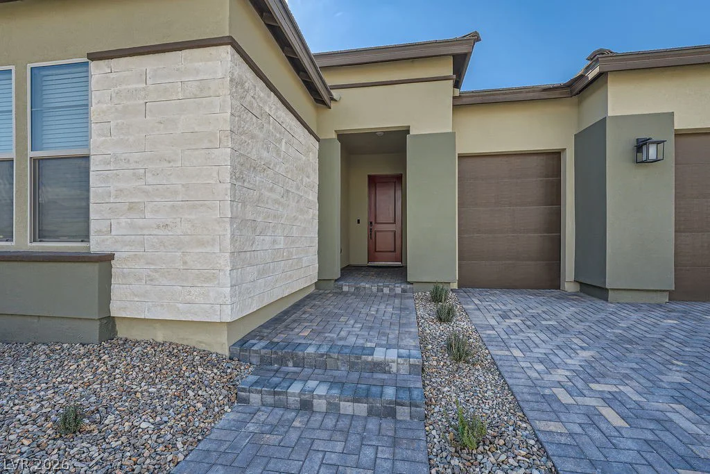 10049 Auburn Rose, Las Vegas, NV 89143