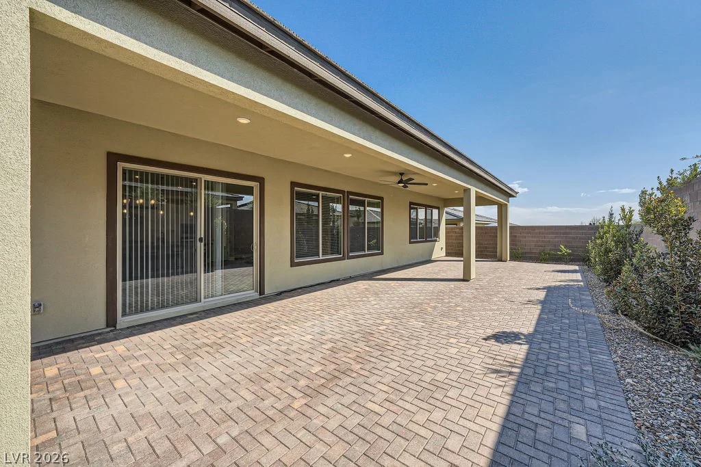 10049 Auburn Rose, Las Vegas, NV 89143