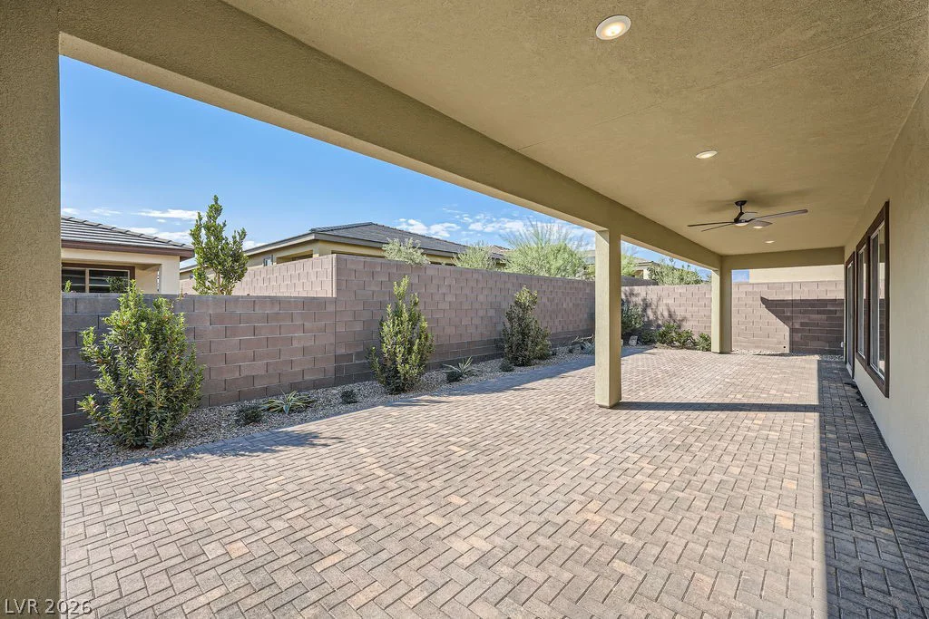 10049 Auburn Rose, Las Vegas, NV 89143