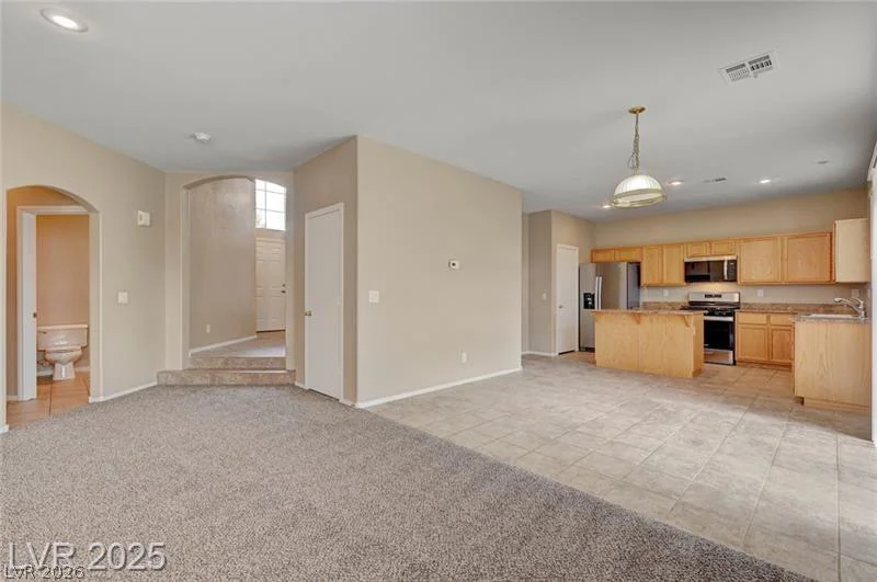893 Dancing Vines, Las Vegas, NV 89183