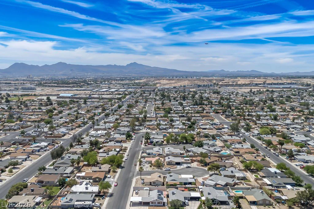 5153 San Rafael, Las Vegas, NV 89122