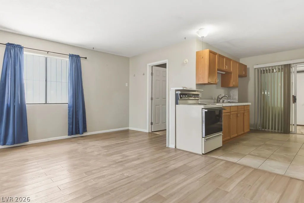 5153 San Rafael, Las Vegas, NV 89122