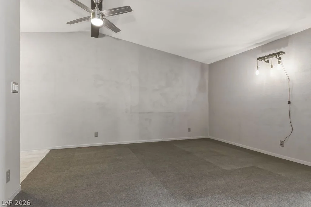 5153 San Rafael, Las Vegas, NV 89122