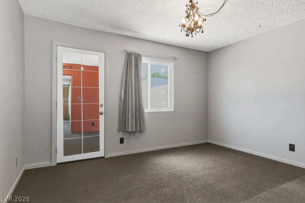 5153 San Rafael, Las Vegas, NV 89122