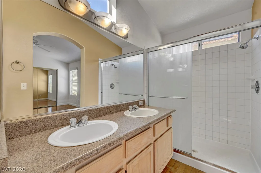 7913 Pottery Creek, Las Vegas, NV 89128