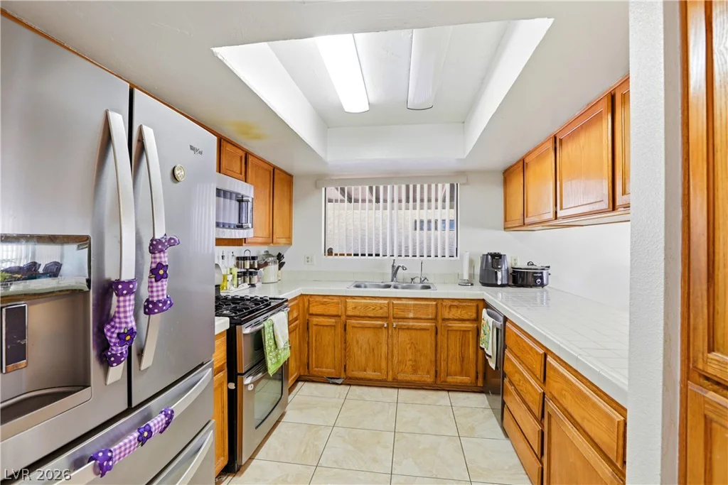 6549 Pepperidge, Las Vegas, NV 89108