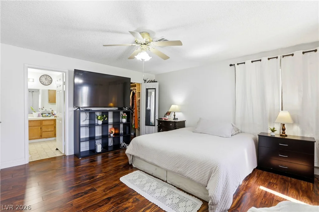 6549 Pepperidge, Las Vegas, NV 89108