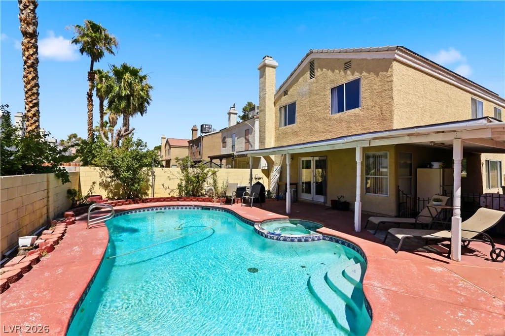 6549 Pepperidge, Las Vegas, NV 89108