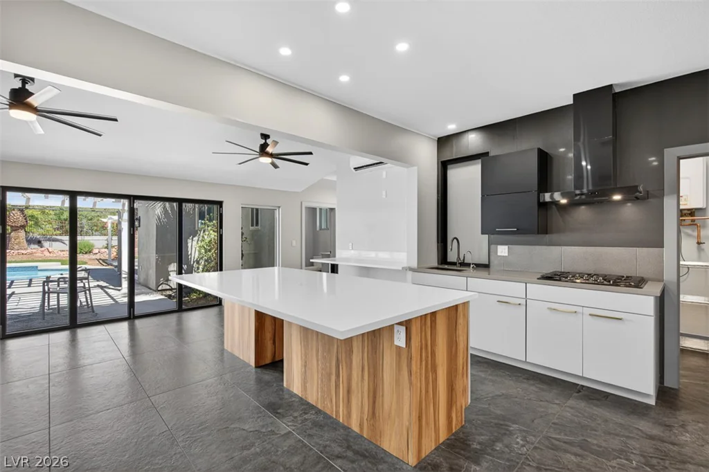 1501 Breeze Canyon, Las Vegas, NV 89117