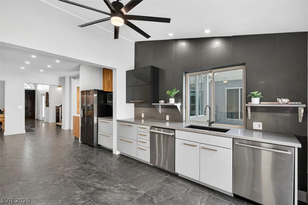 1501 Breeze Canyon, Las Vegas, NV 89117