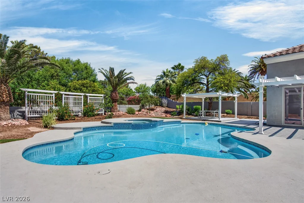 1501 Breeze Canyon, Las Vegas, NV 89117