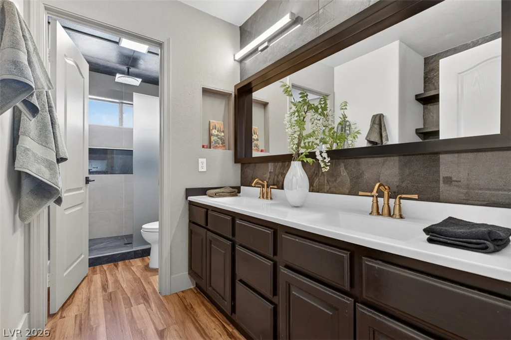 1501 Breeze Canyon, Las Vegas, NV 89117