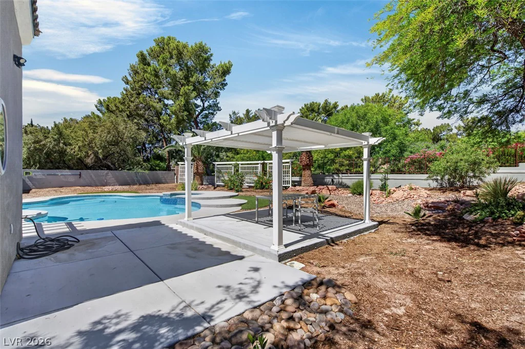 1501 Breeze Canyon, Las Vegas, NV 89117