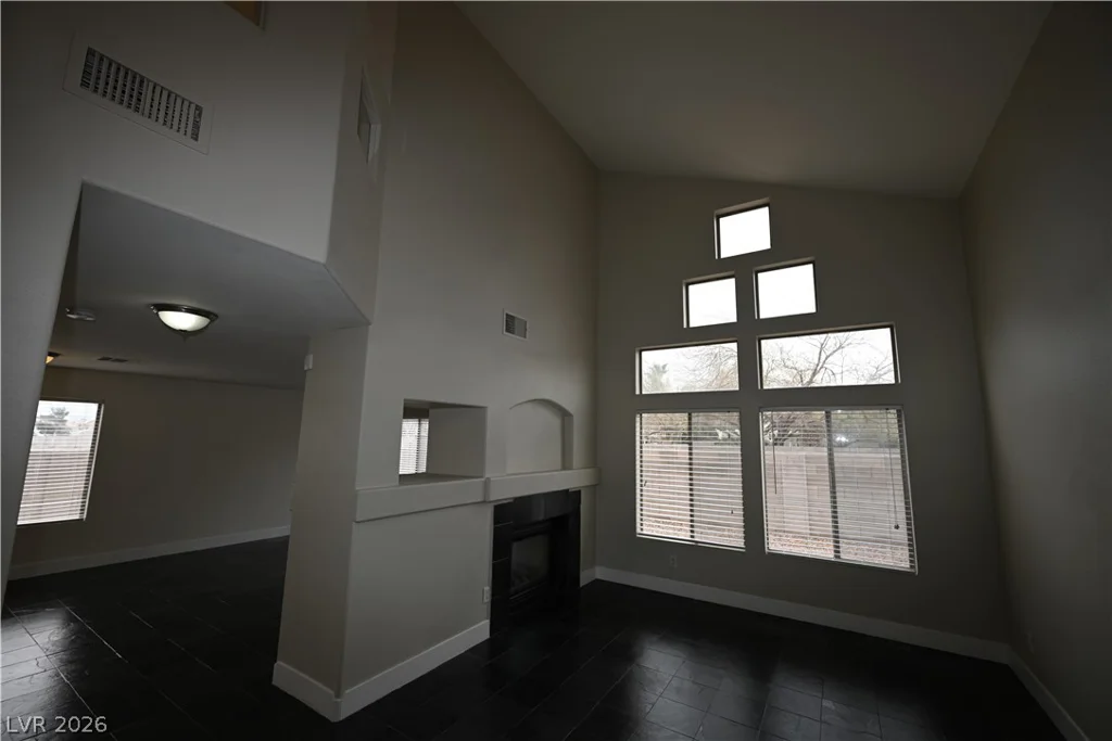 7801 Quill Gordon, Las Vegas, NV 89149