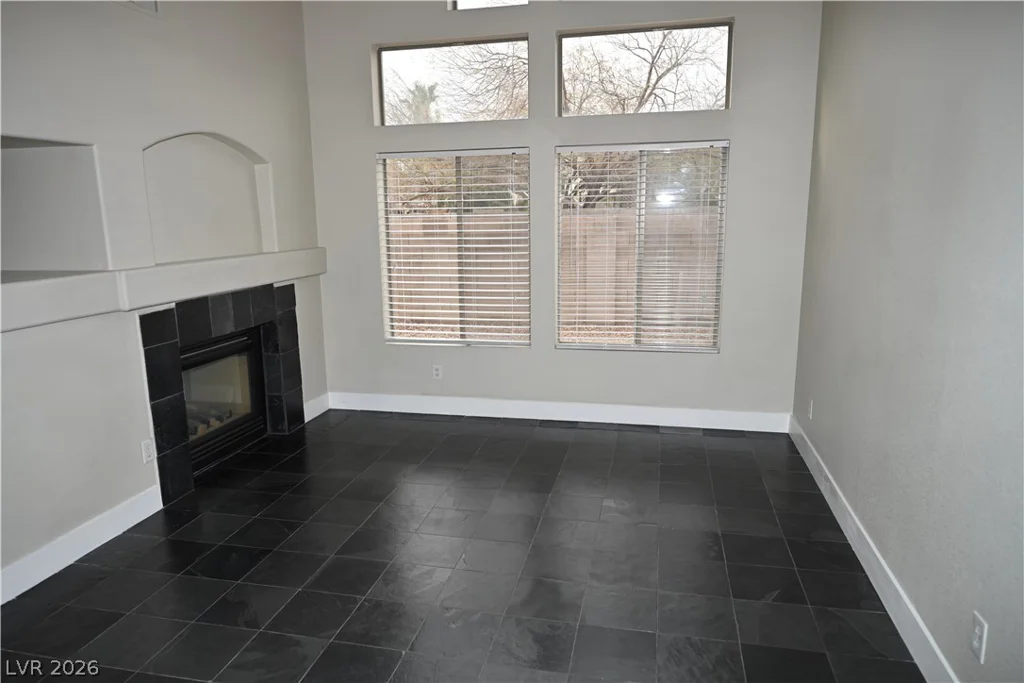 7801 Quill Gordon, Las Vegas, NV 89149