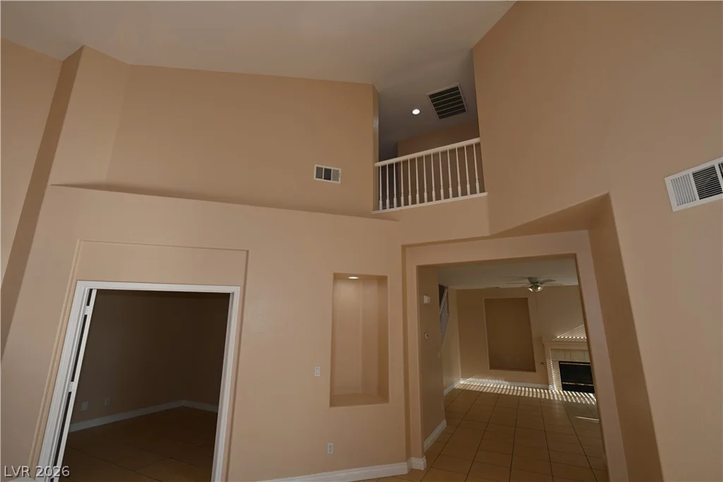 4711 Grand Ridge, Las Vegas, NV 89147
