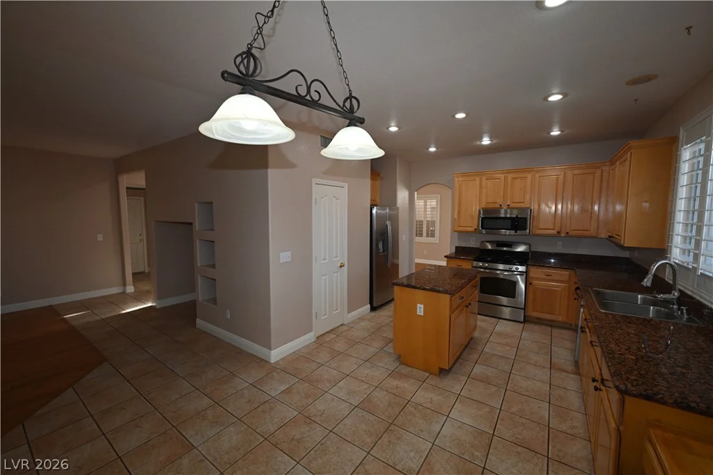 9931 Sierra Canyon, Las Vegas, NV 89147