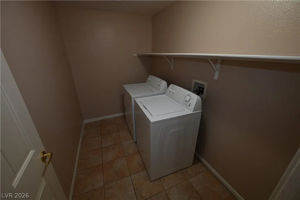 9931 Sierra Canyon, Las Vegas, NV 89147