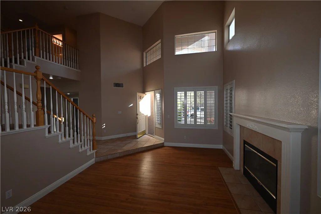 9931 Sierra Canyon, Las Vegas, NV 89147