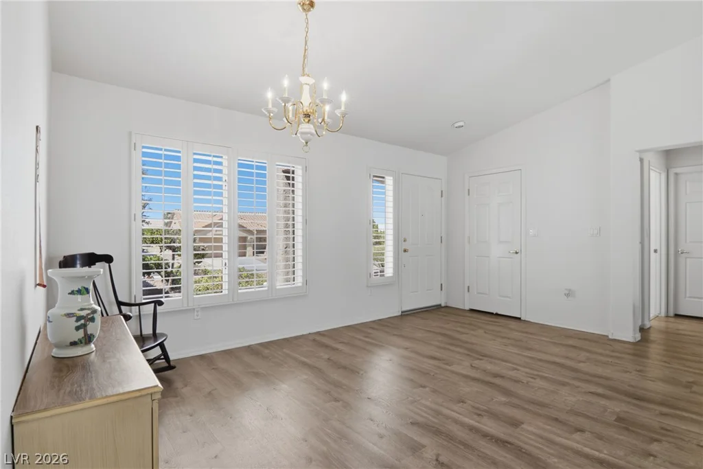 9917 Woodhouse, Las Vegas, NV 89134