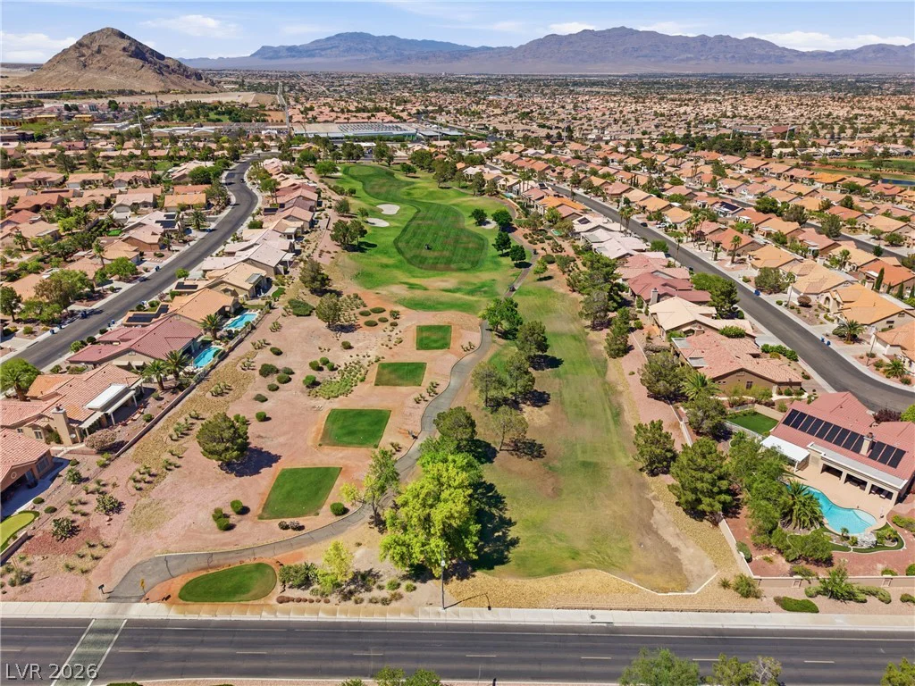 9917 Woodhouse, Las Vegas, NV 89134