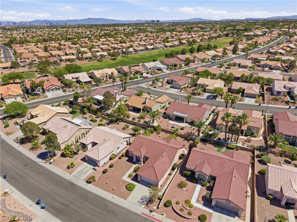 9917 Woodhouse, Las Vegas, NV 89134
