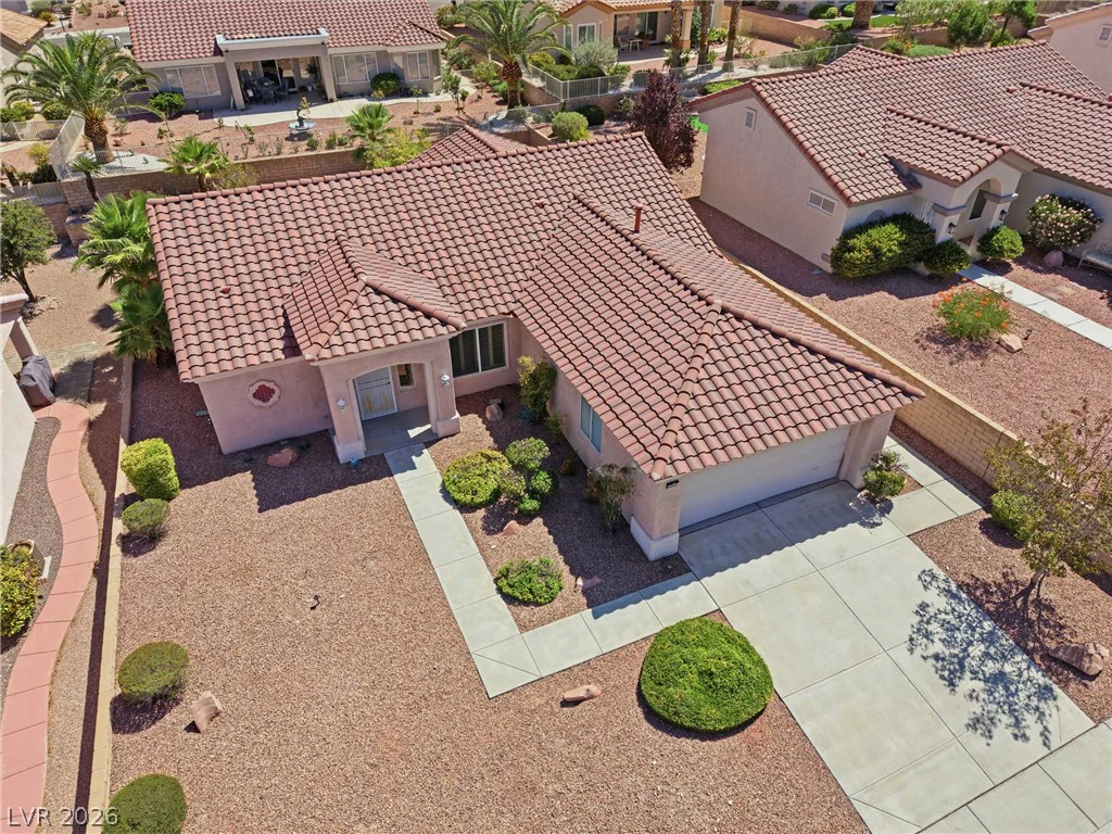 9917 Woodhouse, Las Vegas, NV 89134