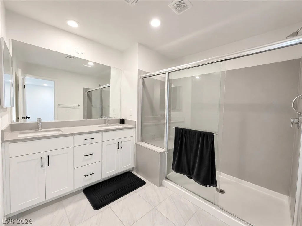 7623 Lush Oasis, Las Vegas, NV 89113