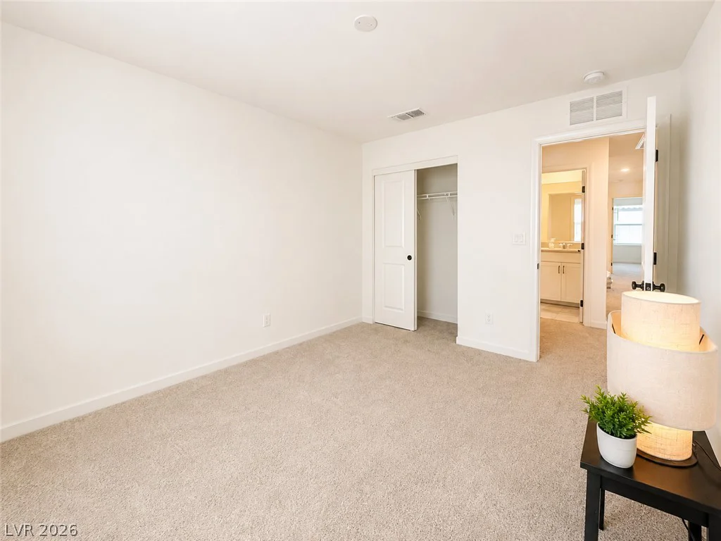 7623 Lush Oasis, Las Vegas, NV 89113