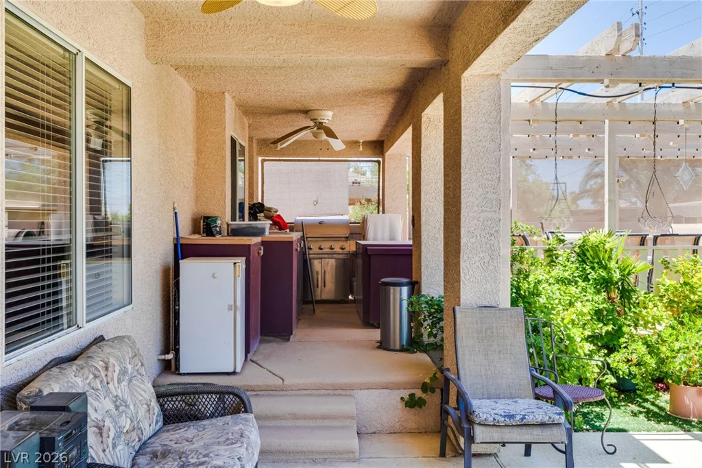 6680 Blue Sapphire, Las Vegas, NV 89110