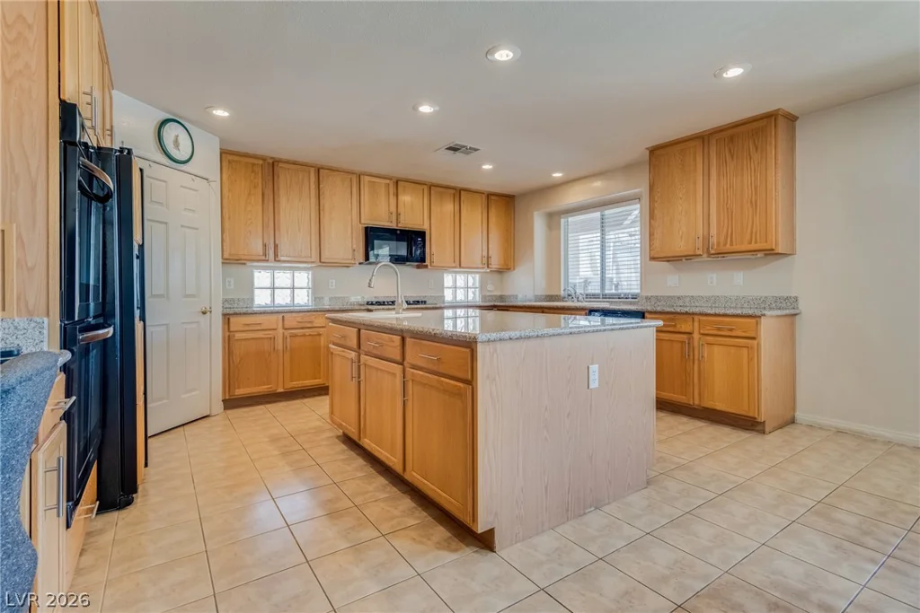 6680 Blue Sapphire, Las Vegas, NV 89110