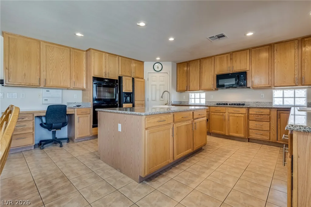 6680 Blue Sapphire, Las Vegas, NV 89110
