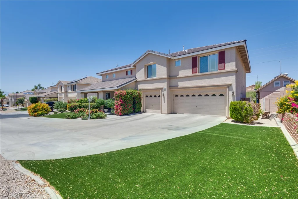6680 Blue Sapphire, Las Vegas, NV 89110
