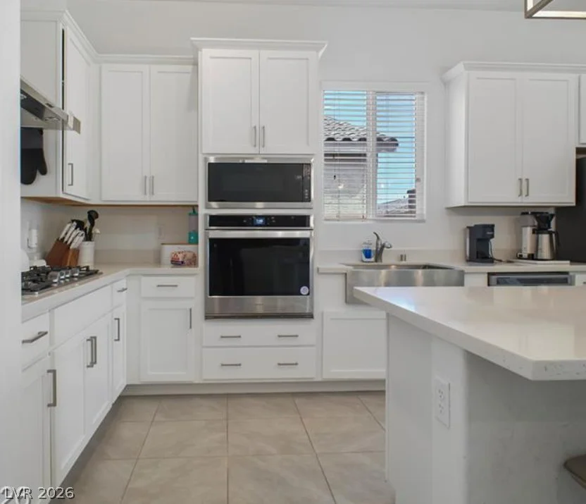 415 Hellebores, North Las Vegas, NV 89084