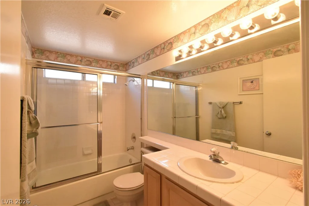 2425 Palm Shore, Las Vegas, NV 89128