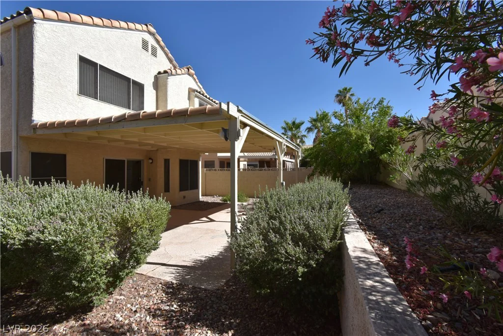 2425 Palm Shore, Las Vegas, NV 89128