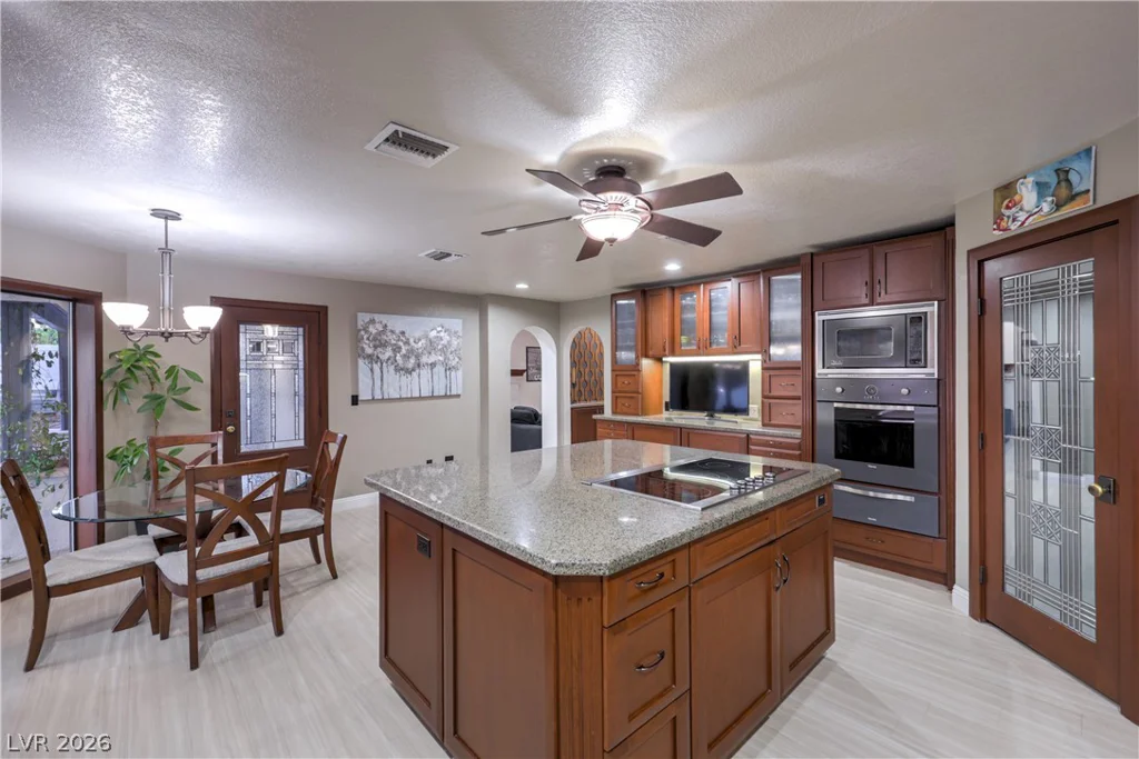 2246 Darwin, Henderson, NV 89014