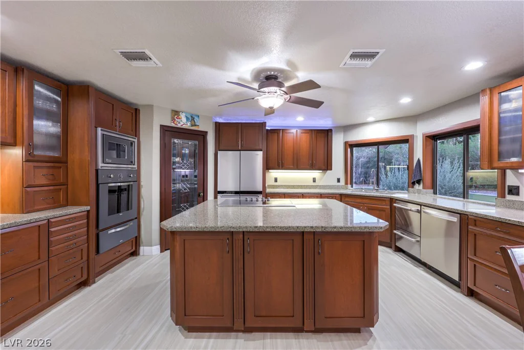 2246 Darwin, Henderson, NV 89014