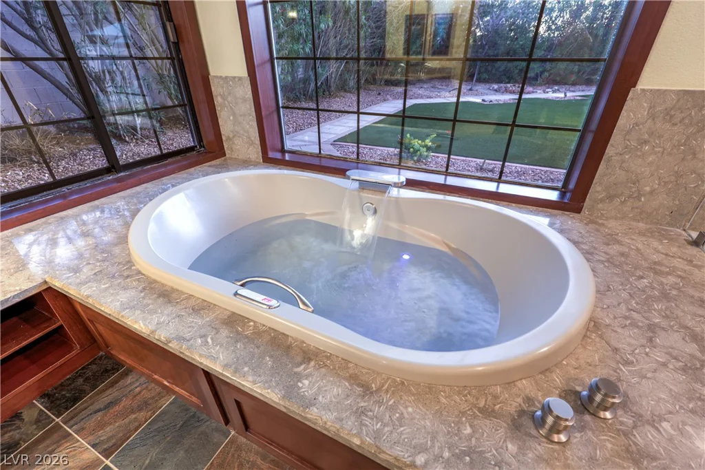 2246 Darwin, Henderson, NV 89014