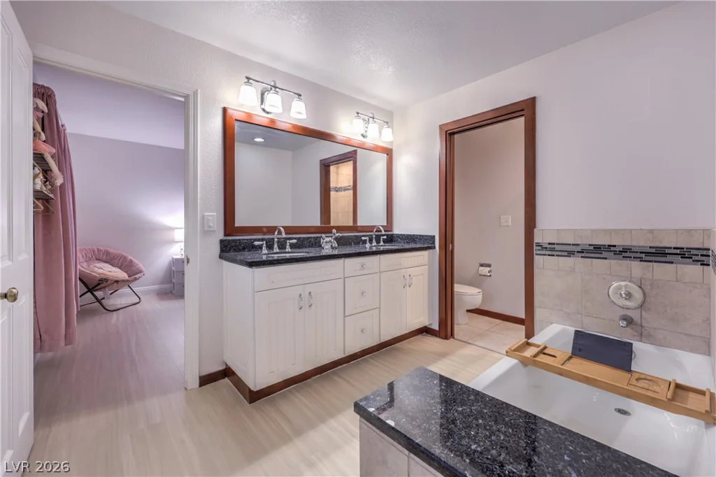 2246 Darwin, Henderson, NV 89014