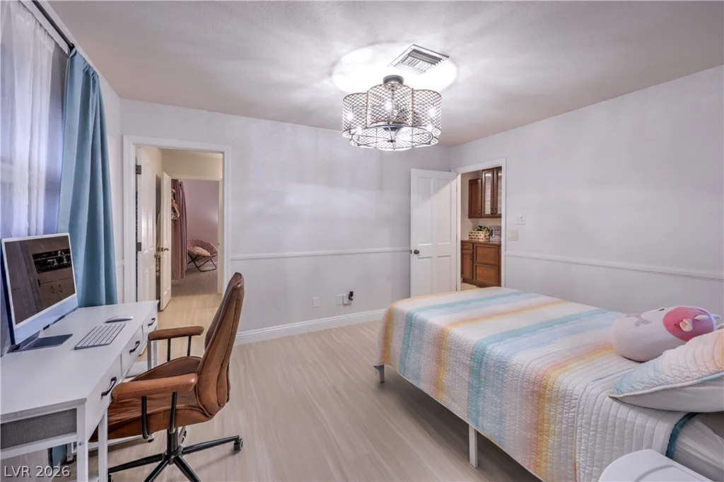 2246 Darwin, Henderson, NV 89014