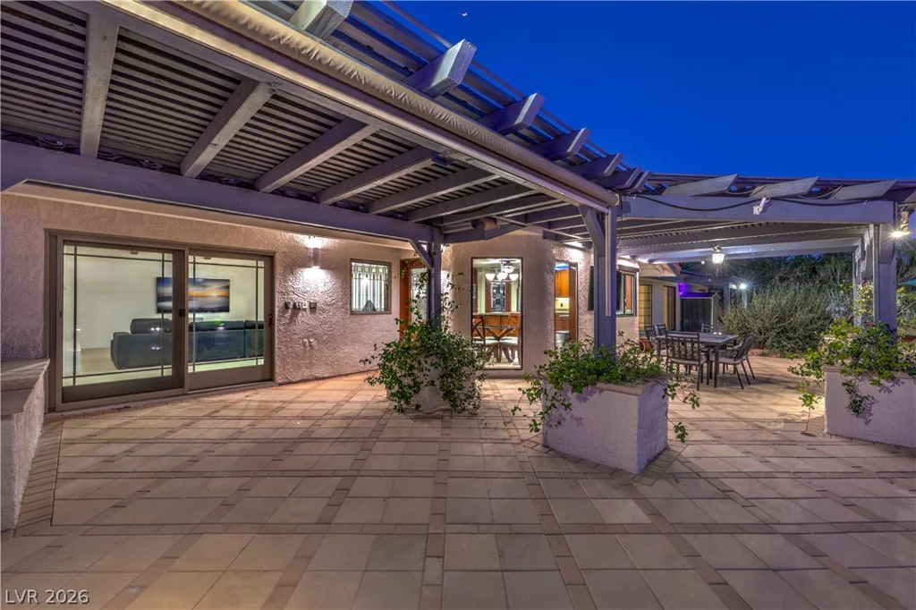 2246 Darwin, Henderson, NV 89014