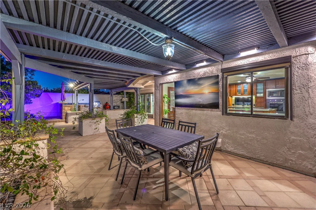 2246 Darwin, Henderson, NV 89014