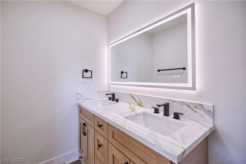 3904 El Camino, Las Vegas, NV 89102