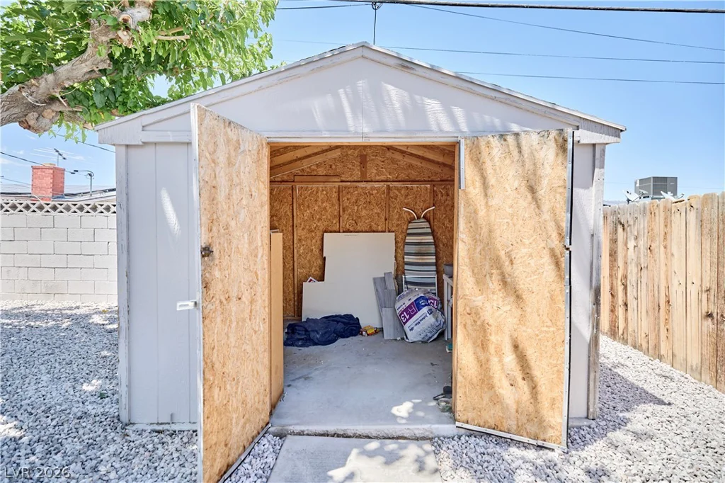 3904 El Camino, Las Vegas, NV 89102