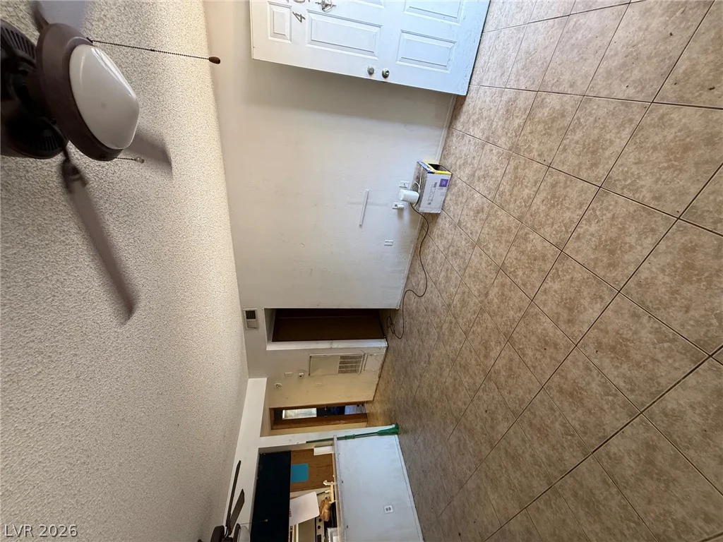 3585 Arville, Las Vegas, NV 89103